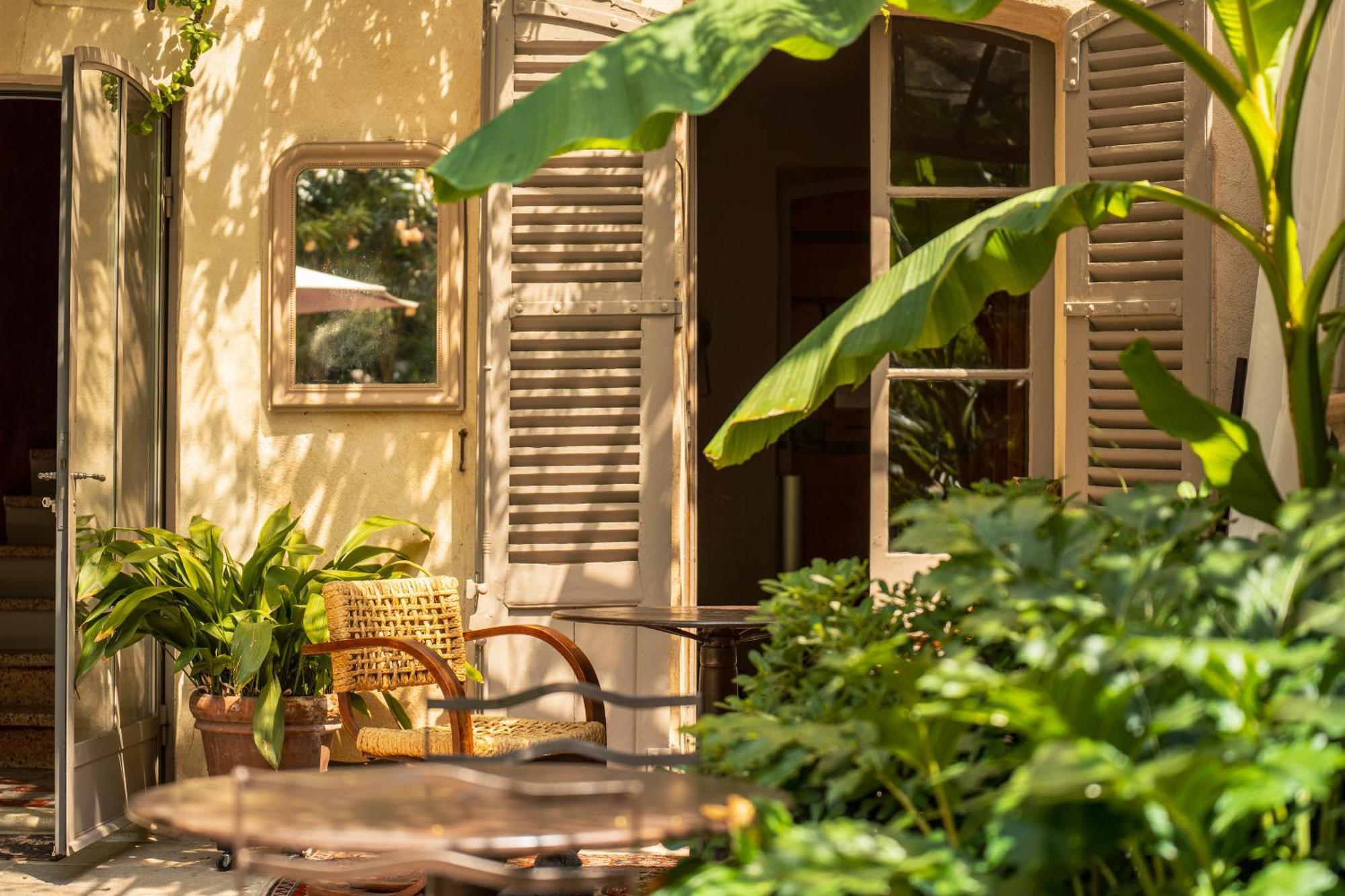 Les Jardins De Baracane 2*