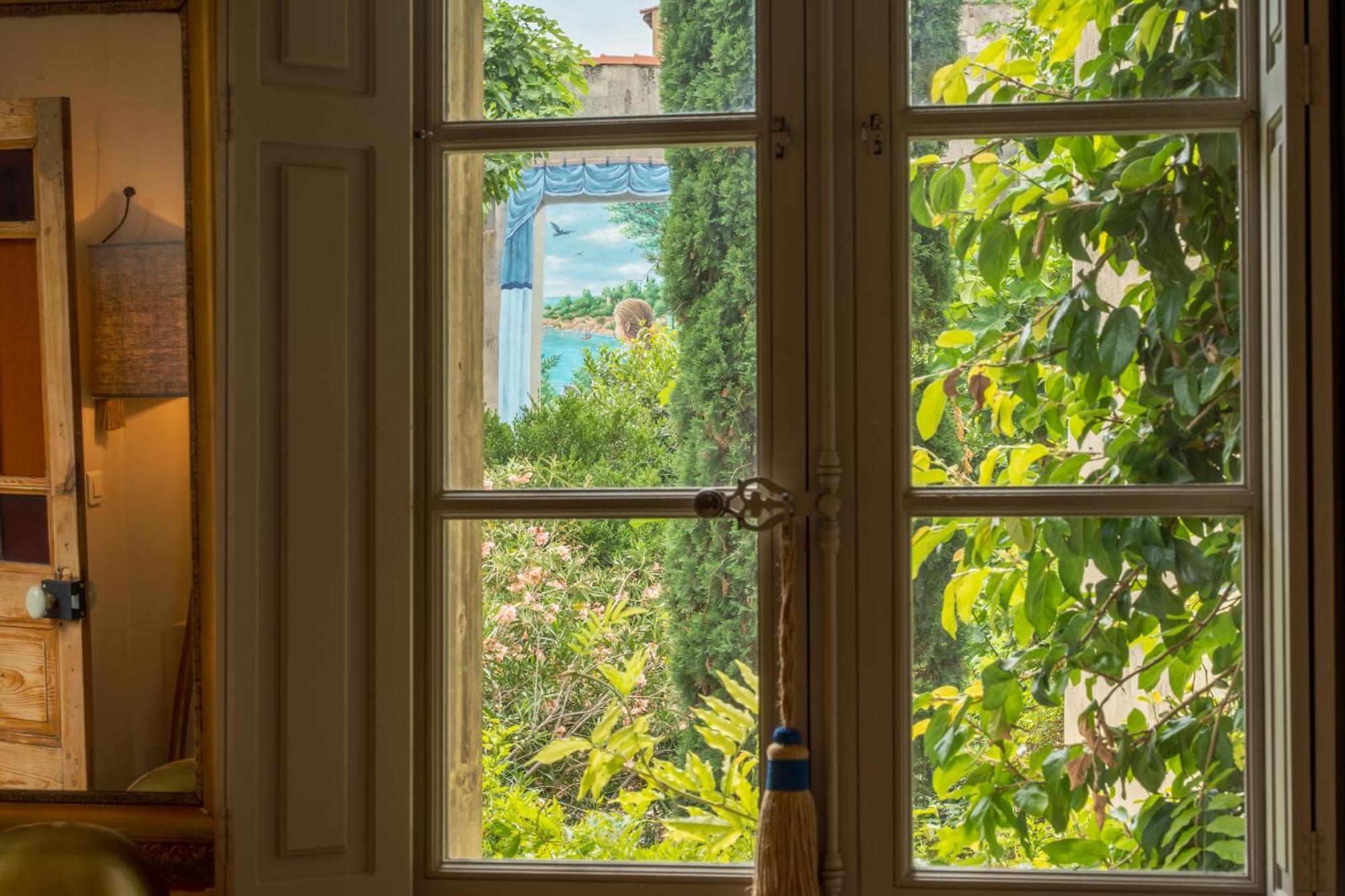 Les Jardins De Baracane 2* Avignon
